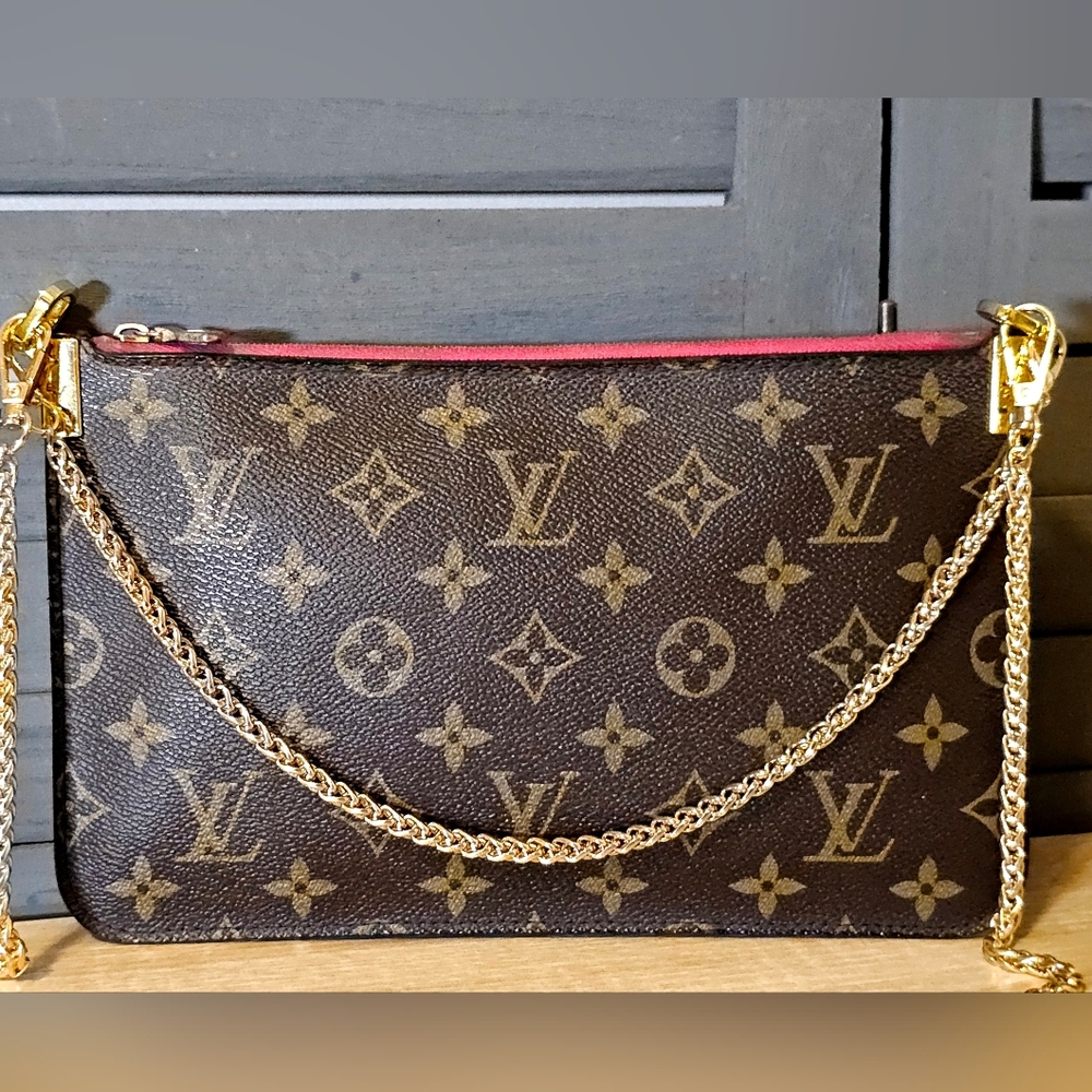 Authentic LOUIS VUITTON Monogram Pochette Wristlet Crossbody